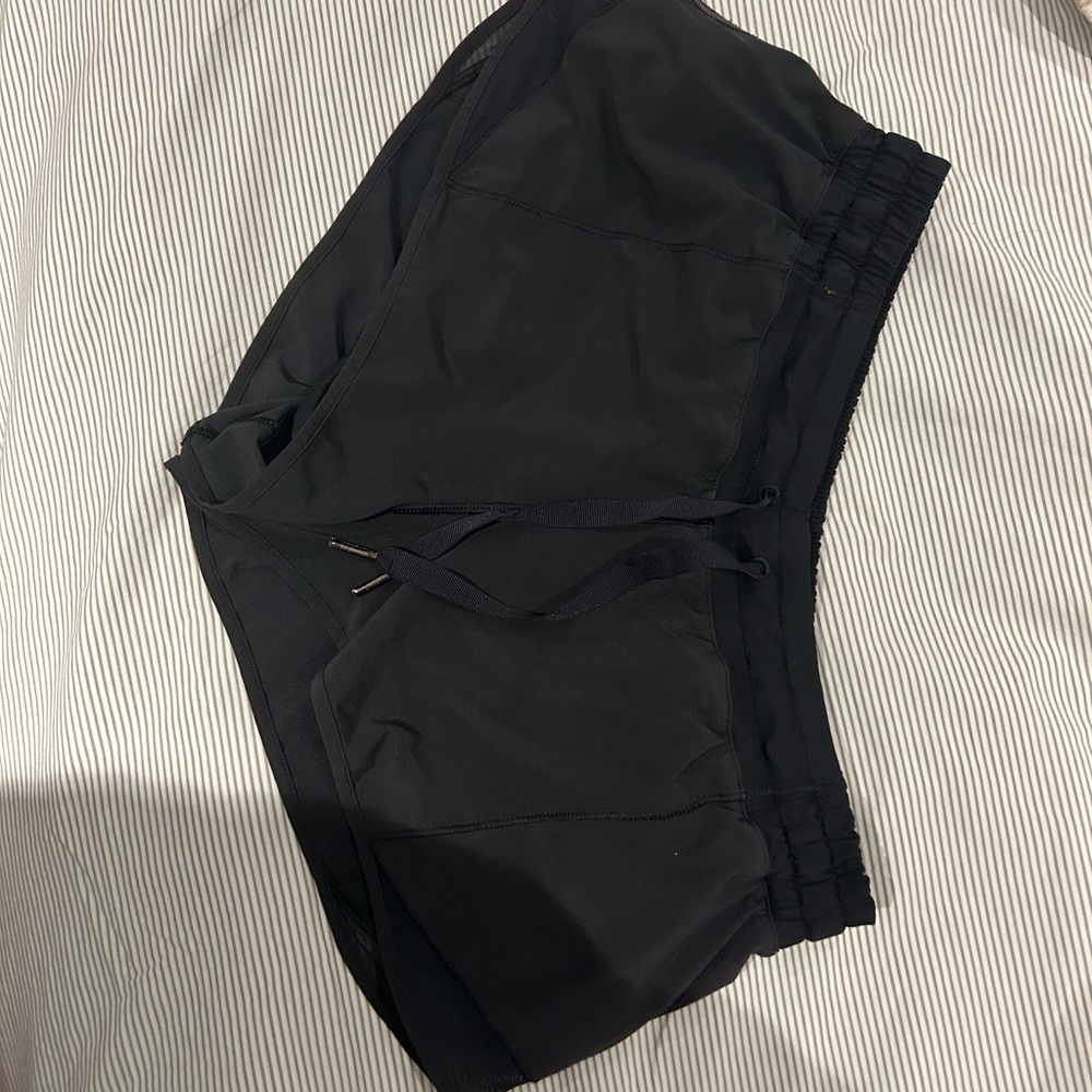 Lululemon hotty hot shorts